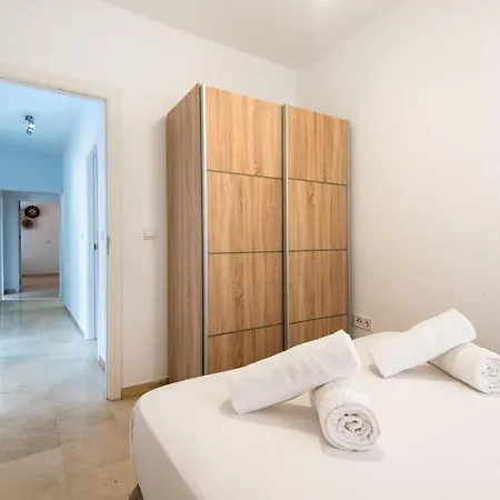 Apartment The 1st Corner Malaga