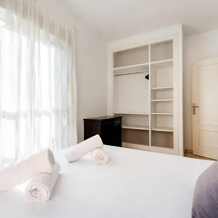 Apartment The 1st Corner